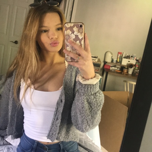 Meet your Posher, Samantha - Picture 1 of 1